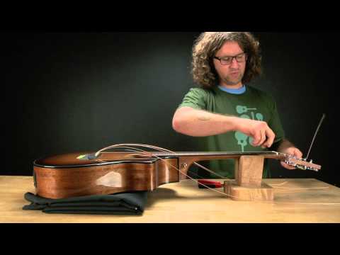 Breedlove Guitars: How to string up a guitar with a pinless bridge