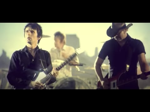 Muse - Knights Of Cydonia (Video)