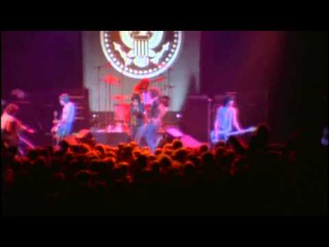 Ramones (London 1977) [11]. Do You Wanna Dance?