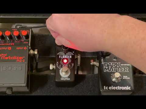 VSN Flanger Pedal Demo (No talking)