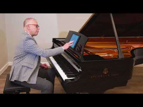 Piano lesson on spread chords, by Graham Fitch