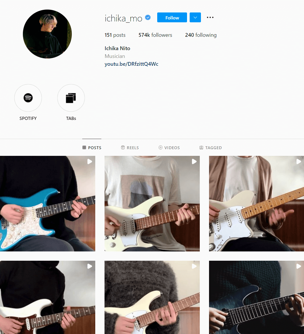 ichika_mo guitar Instagram account