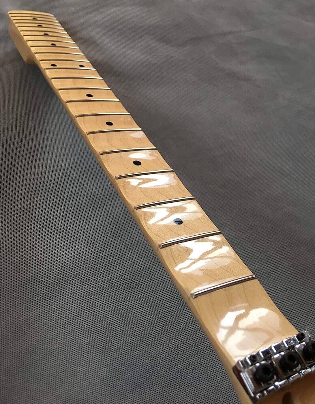 scalloped fretboard image