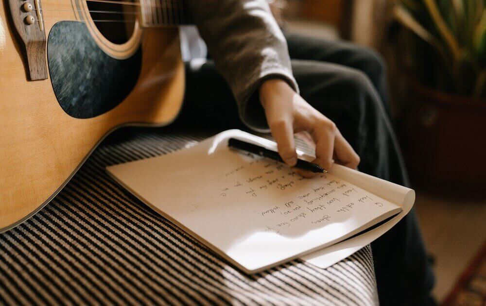 10 Tips On How To Have A Productive Guitar Practice Session