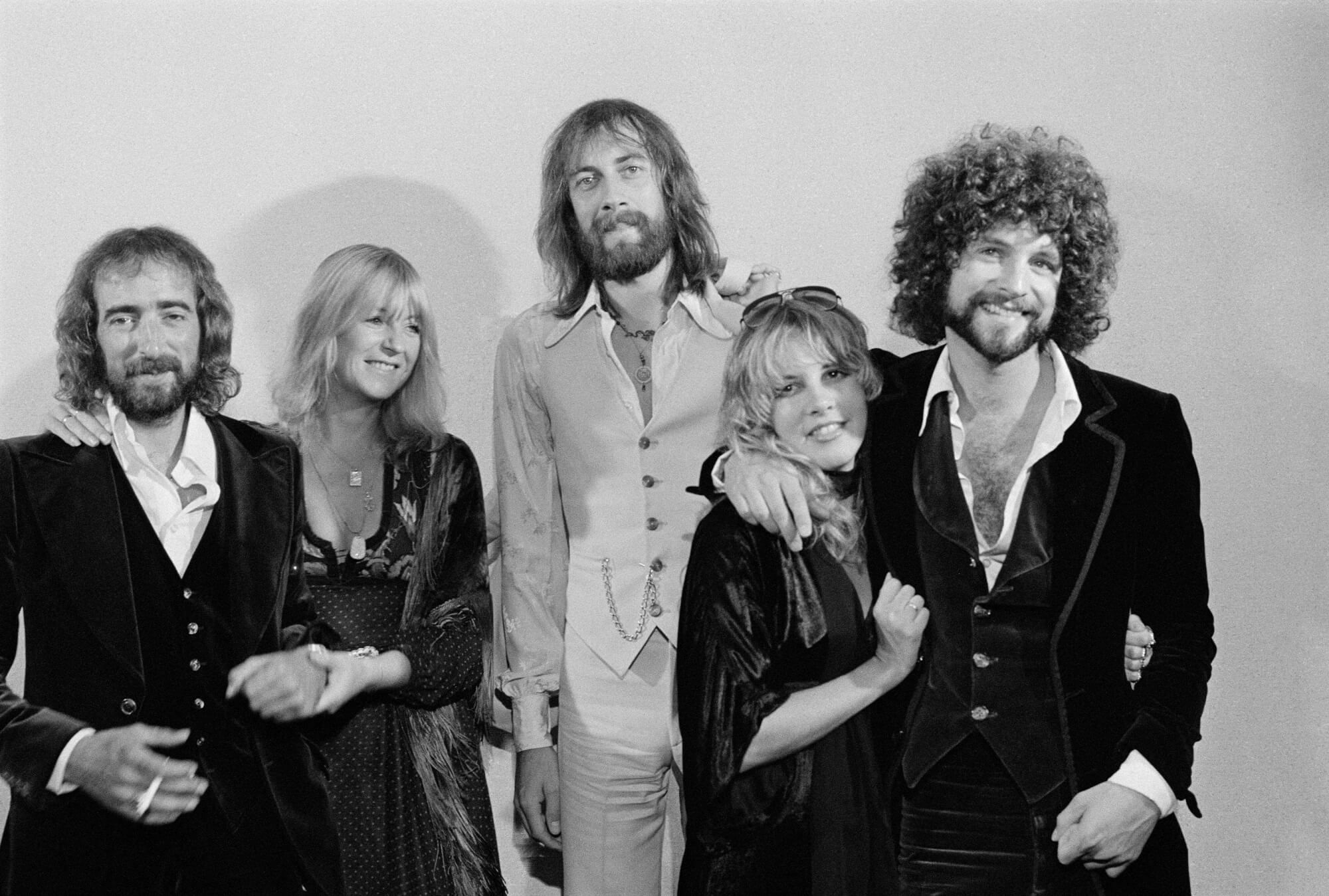 easy fleetwood mac songs to play on guitar