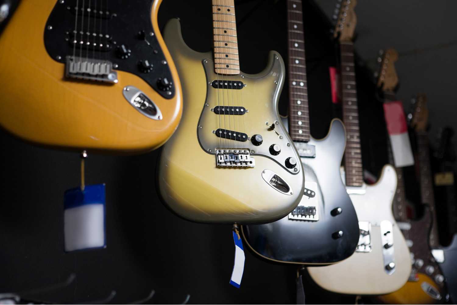 17 Best Electric Guitars Under $500 That Are Actually Worth It