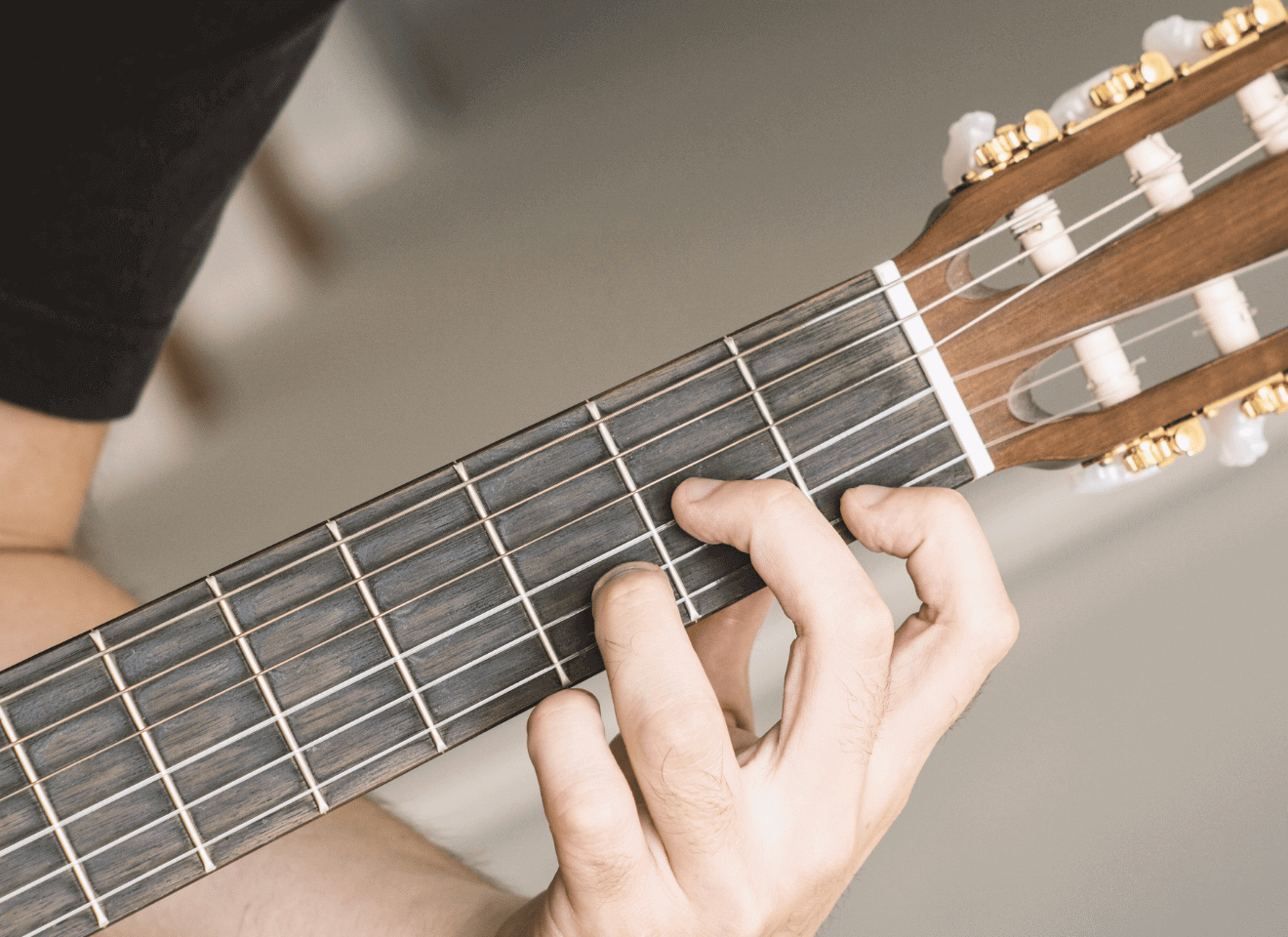 110 Guitar Songs Without Barre Chords For Beginners (+TABS)