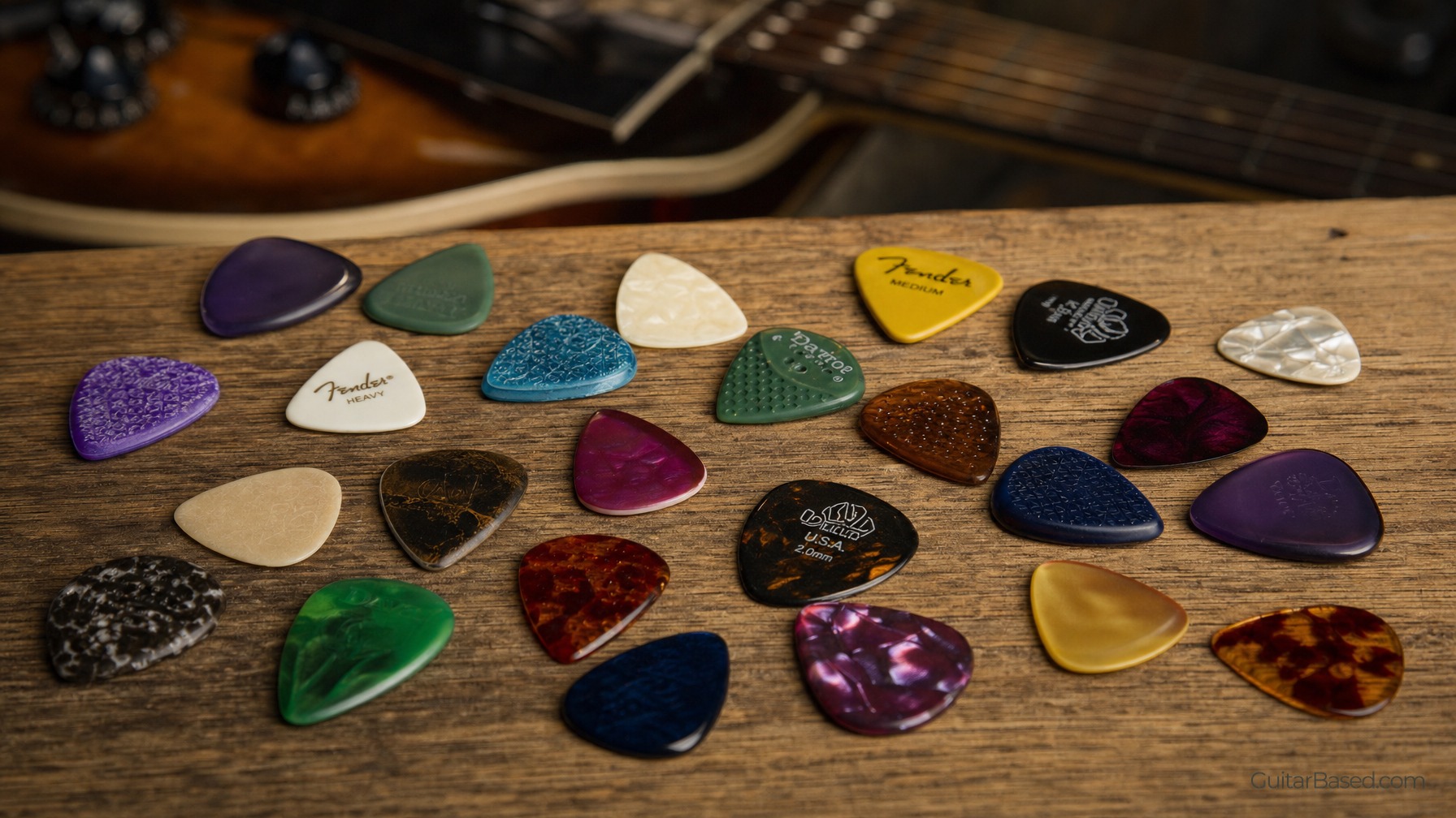 Choosing The Right Guitar Picks